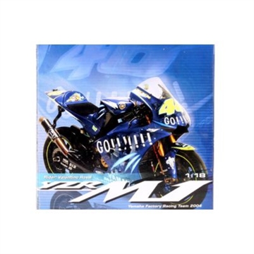 Maisto samlesæt Yamaha Factory Team 2004 driver Valentino Rossi 1:18